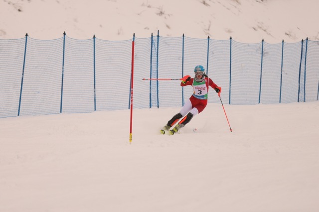 02 / SLALOM